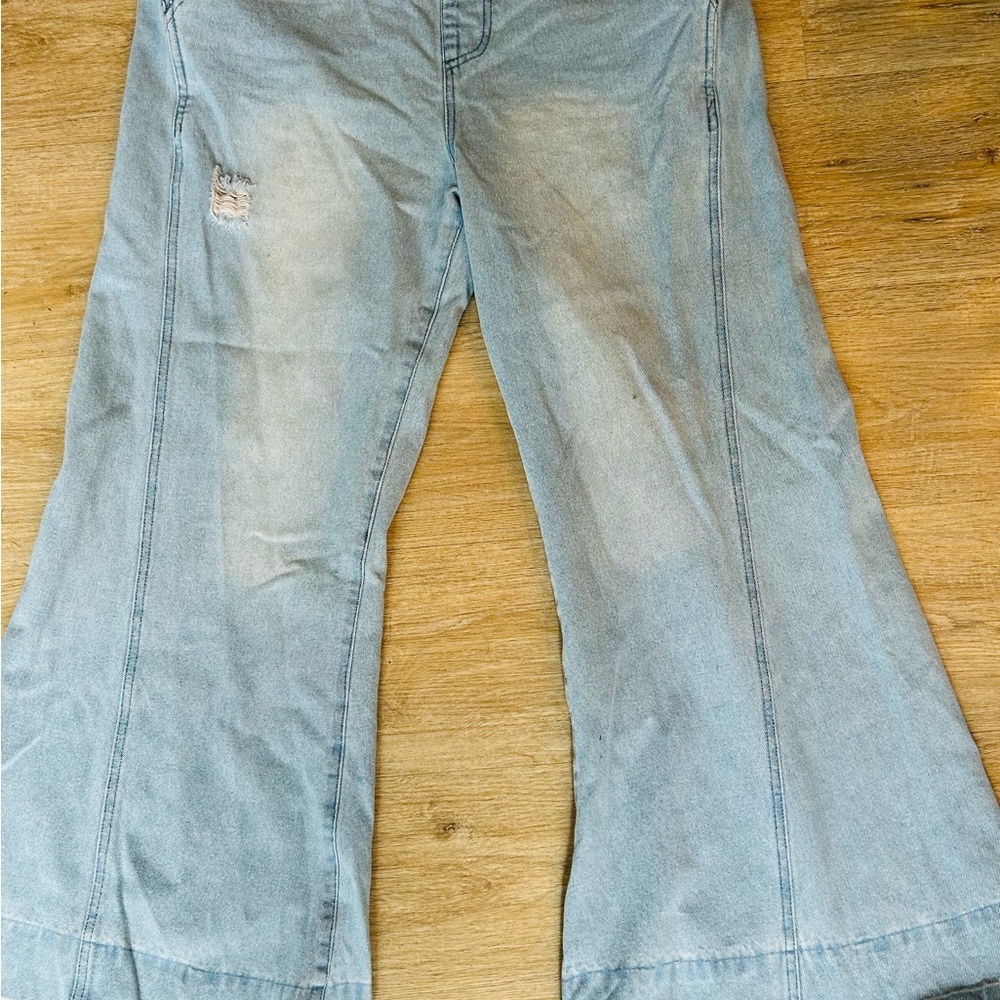 Chic Denim Flare Overalls - Picture 6 of 12